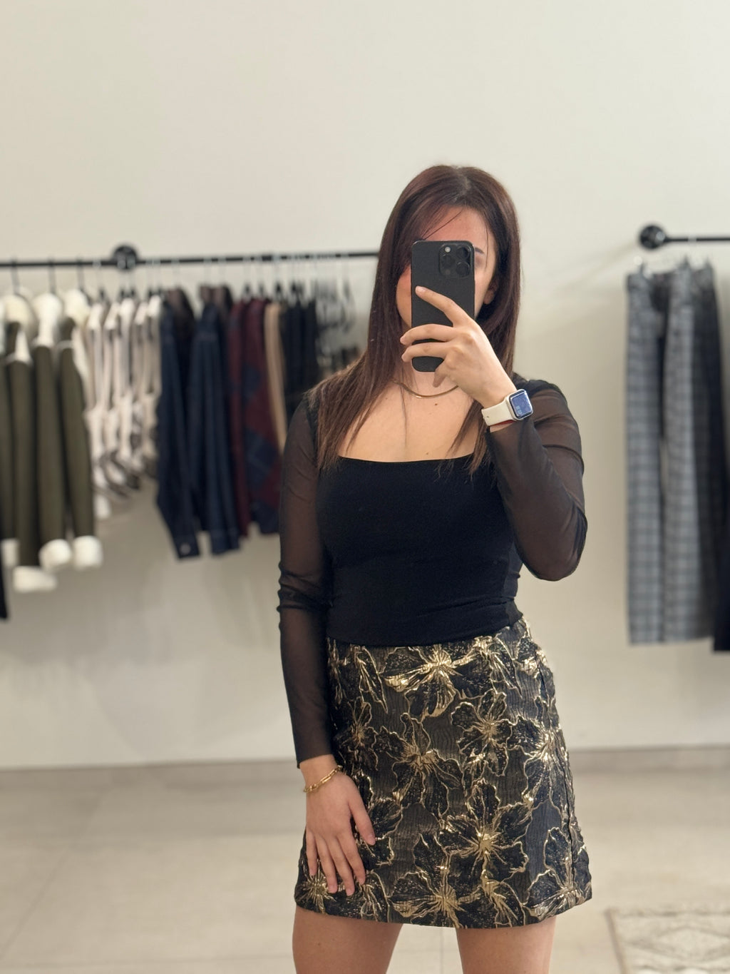 Top DINA noir